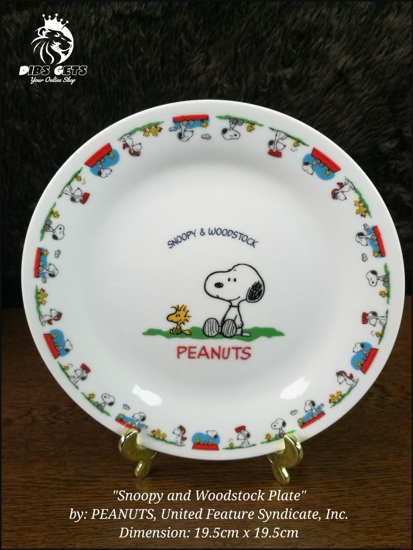 Peanuts Snoopy & Woodstock 4 Ceramic 10.5" Dinner Plates Set Black/White/Yellow 