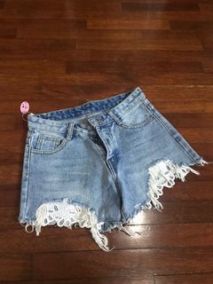 (Category: ) located in . Submitted by lanes03 (Listing ID 1127795364, Image 1). Description: .