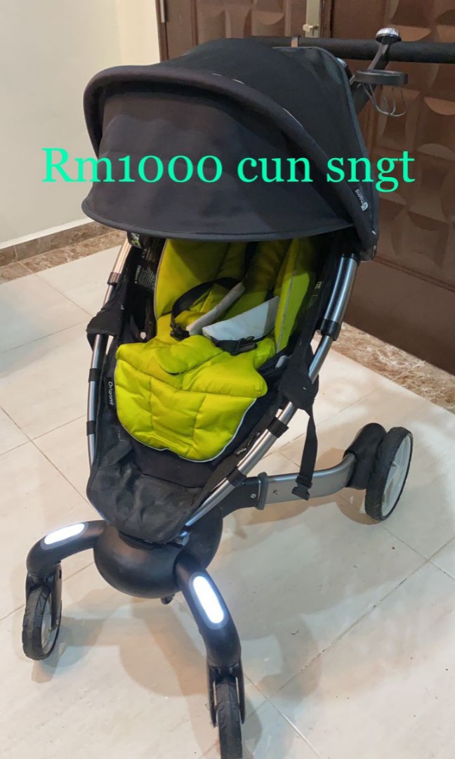 4mom origami auto folding stroller Babies Kids Going Out