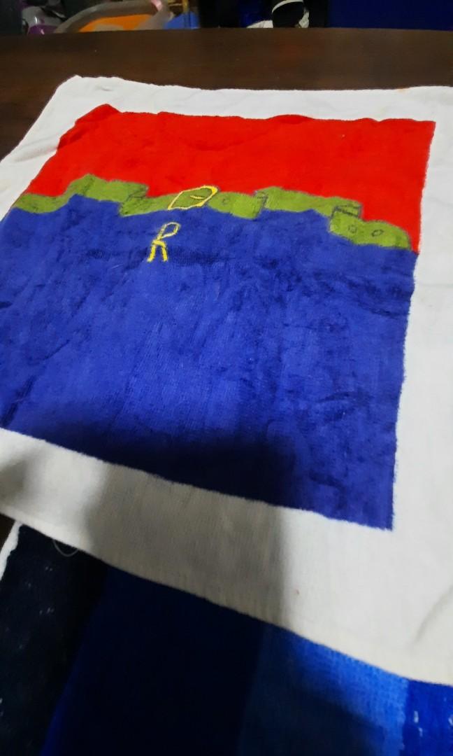 Adidas & Renoma Face Towel Bundle (Category: Bedding & Towels) located in Manila. Submitted by fnicolas (Listing ID 1128057613, Image 2). Description: like new adidas may japanese name lang sa tag. Renoma wiyh washable stain.