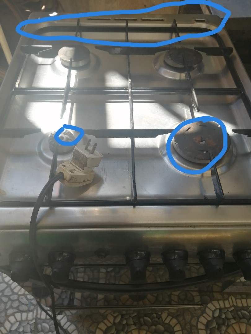 Ariston gas range and oven, Furniture & Home Living, Furniture, Other Home Furniture on Carousell