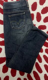 (Category: ) located in . Submitted by rizqrazvellas (Listing ID 1128079147, Image 1). Description: .