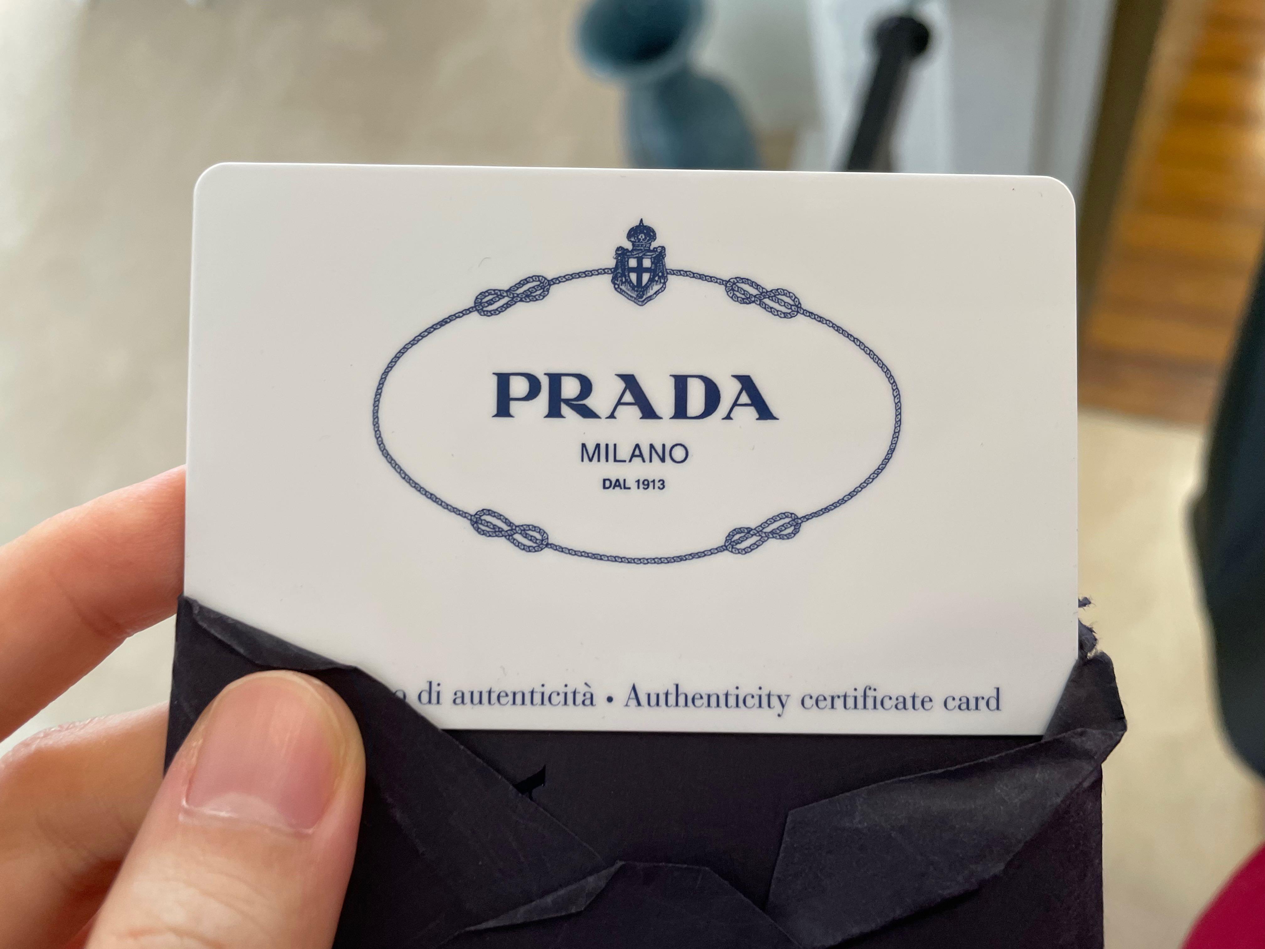 Authenticity certificate Card Prada / Anzeige