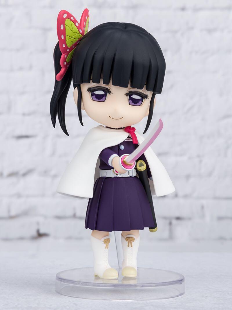 Bandai Figuarts Mini 鬼滅之刃 栗花落香奈乎可動人偶優雅可愛兼具 興趣及遊戲 玩具 遊戲類 Carousell