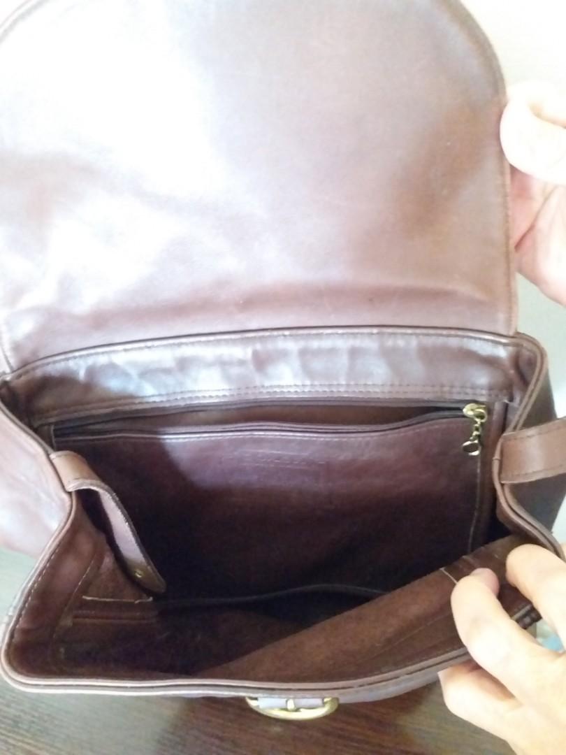 Coach （分類：手袋及銀包）位於 Hong Kong。 由 schancheng 提交（商品編號 1127925607，圖片 3）。簡介： 。