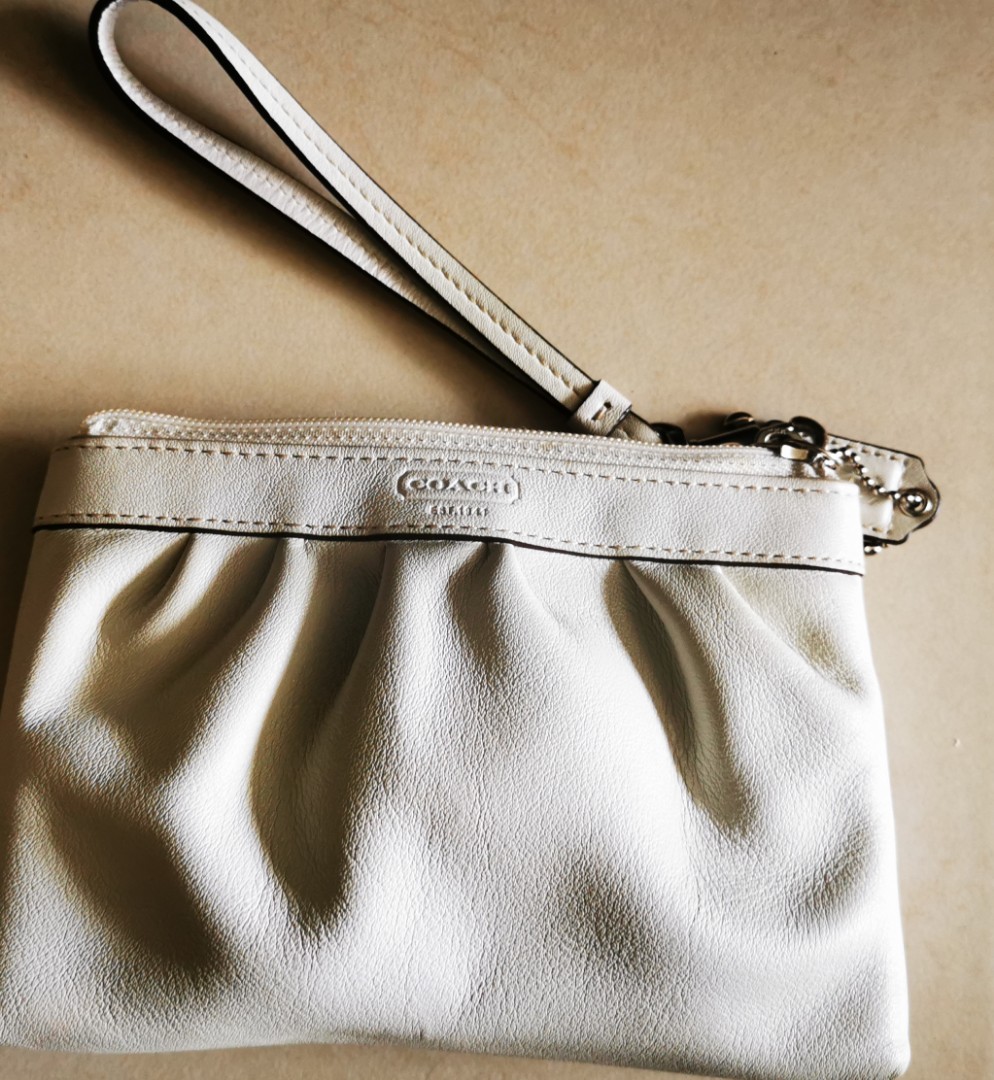 Couch pouch, Women's Fashion, Bags & Wallets, Purses & Pouches on Carousell