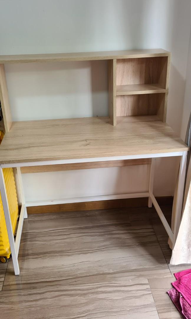 Courts study outlet table