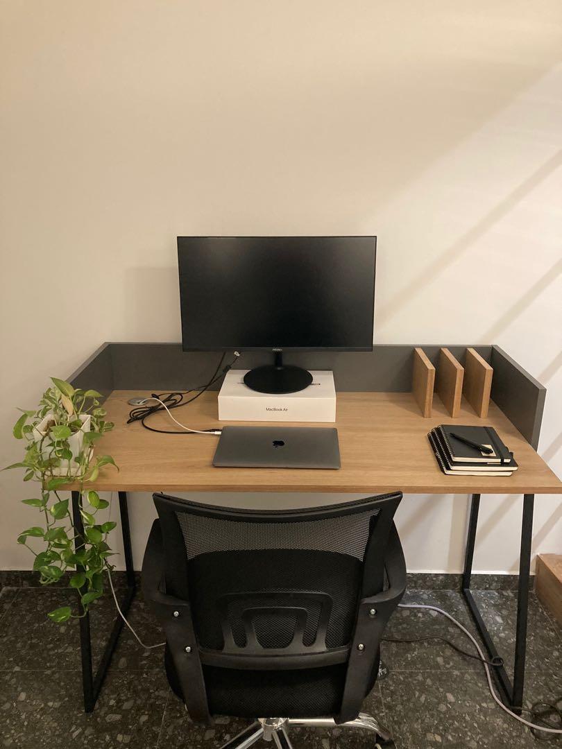 Forty two hotsell study chair