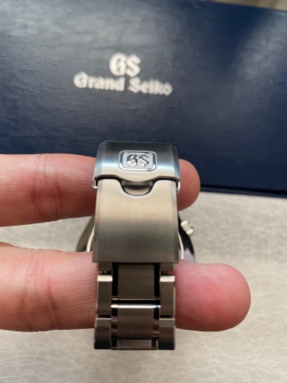 Grand Seiko SBGH255 Titanium with warranty till 2026, Luxury, Watches on  Carousell