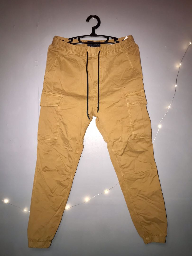 American Eagle Brown Khaki Color Jogger 