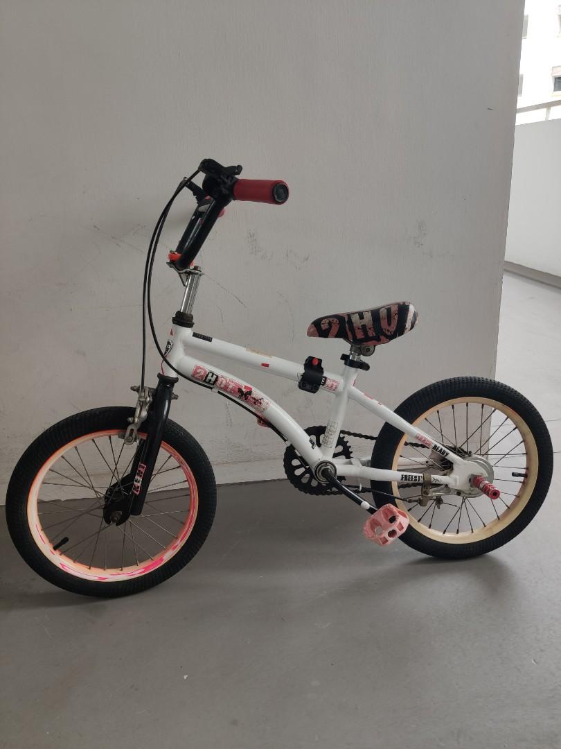 Kids Kent 16" Bicycle (Toys R Us), Sports Equipment, Bicycles & Parts, Bicycles on Carousell