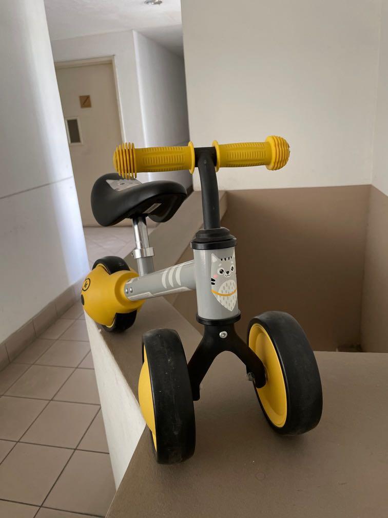 Kinderkraft Cutie Mini Balance Bike & RideOn Toy (For Ages 1+), Babies