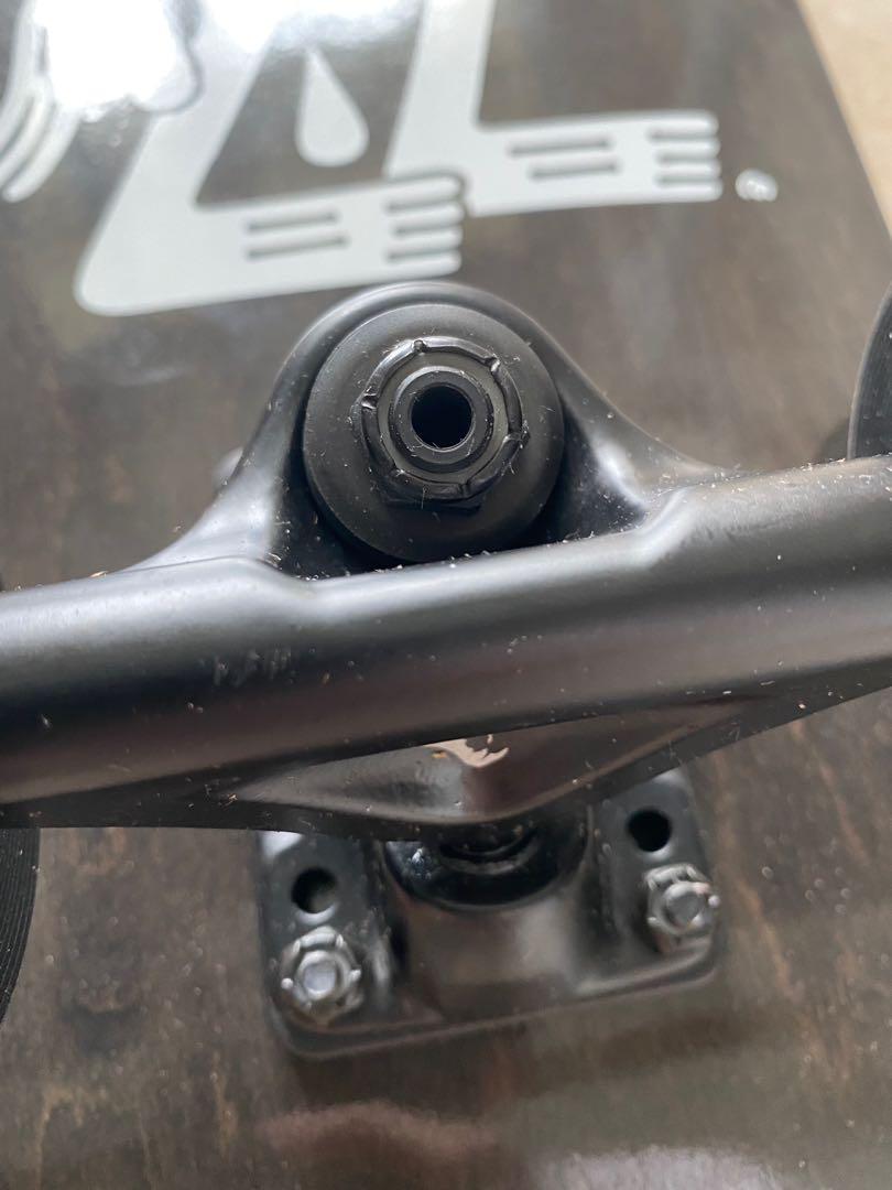 Landyachtz Dinghy Skeleton cruiser skateboard longboard New, unused