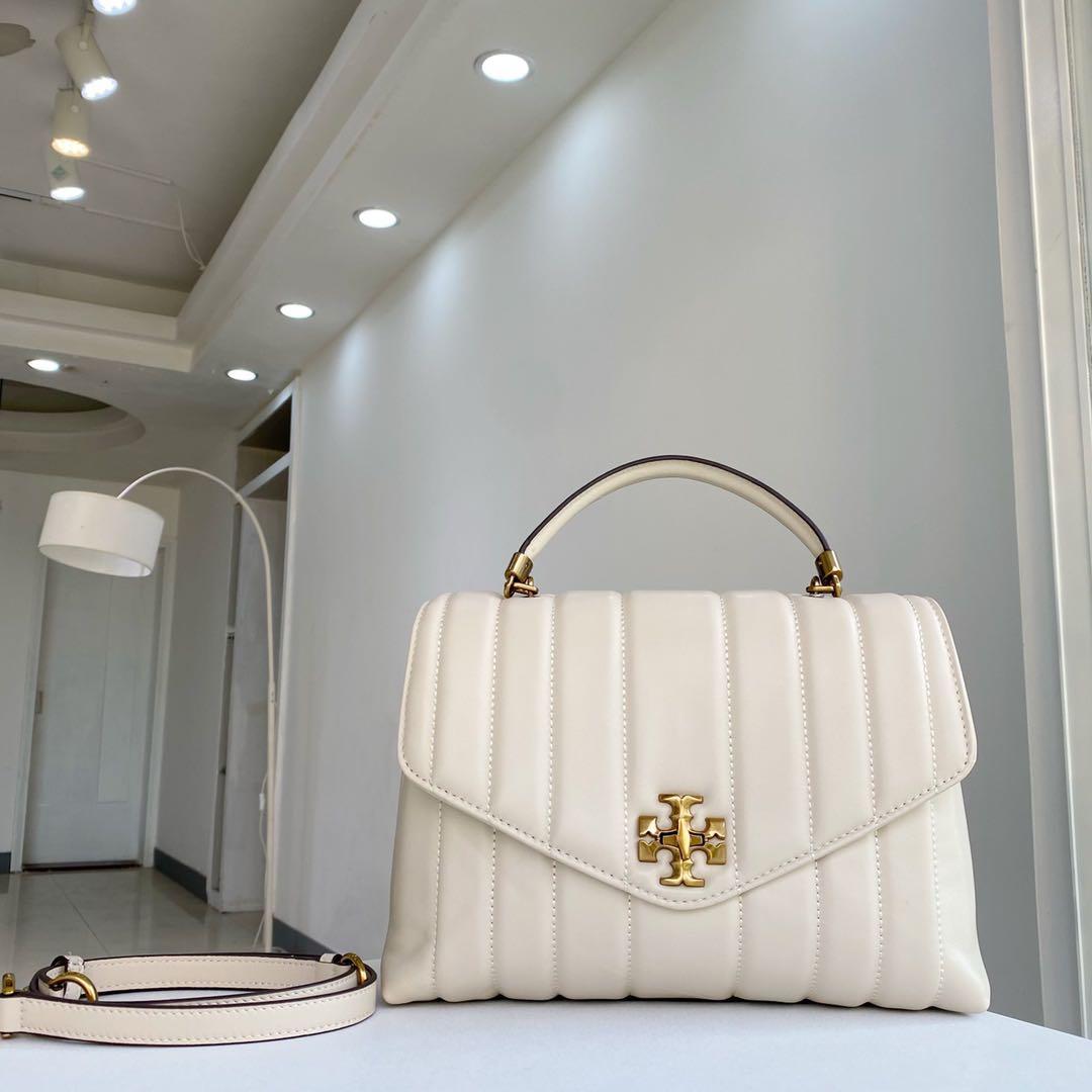 Tory Burch Kira Chevron Medium Wallet, Women's Fashion, Bags & Wallets,  Purses & Pouches on Carousell