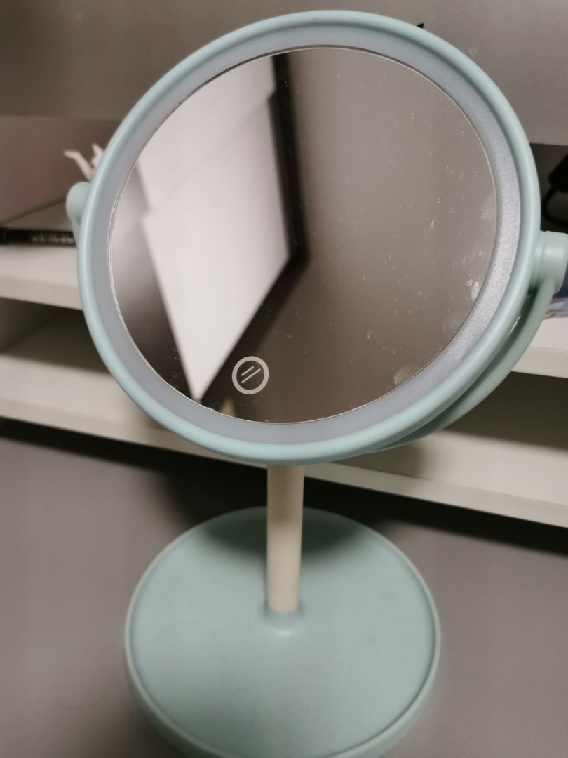 LED desk mirror, Furniture & Home Living, Home Decor, Mirrors on Carousell