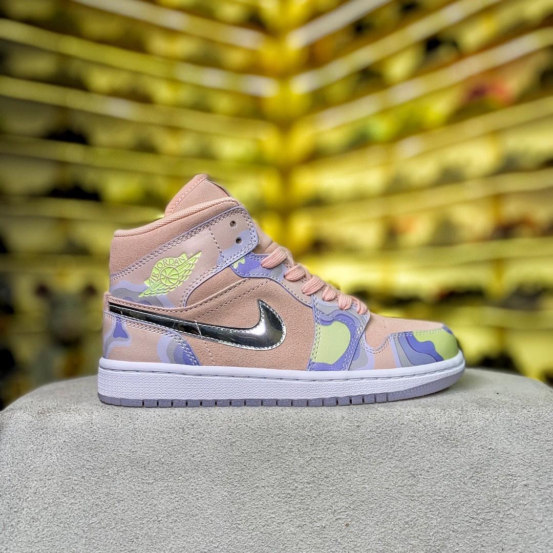 footaction womens jordans