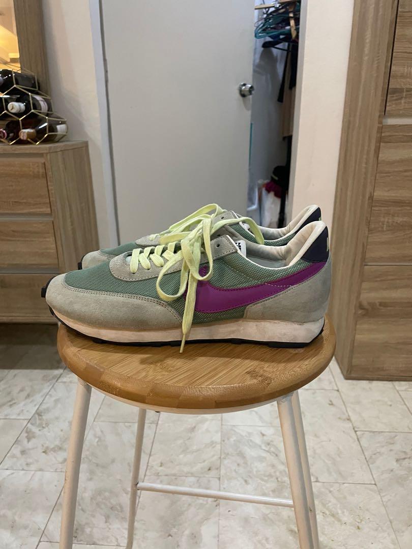 Nike Daybreak (Category: Sneakers) located in Paranaque City. Submitted by itemsforcheap (Listing ID 1128012795, Image 1). Description: Size 9 Barely used Just needs cleaning.