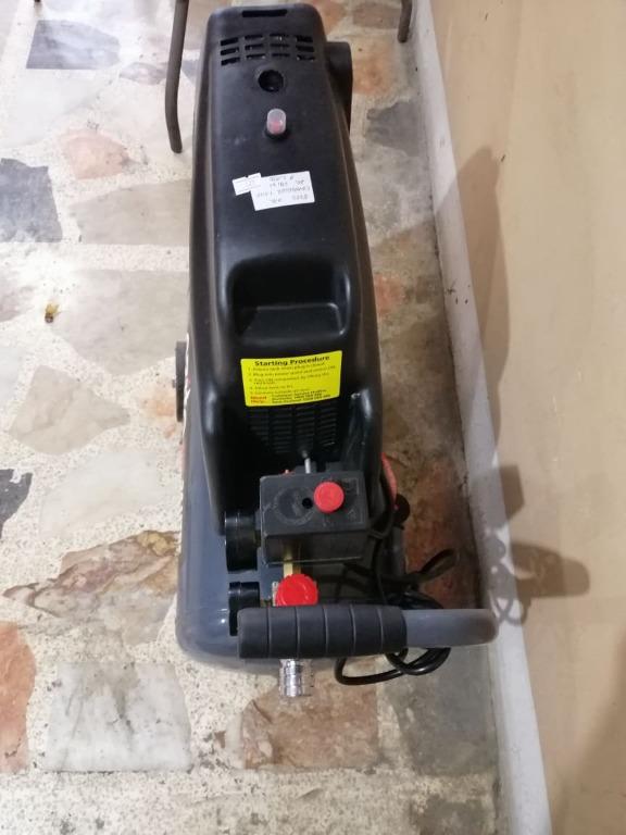 Ozito Air Compressor 1.5 HP 24L 1100w (Category: Construction Tools & Equipment) located in San Pedro. Submitted by aus-plus (Listing ID 1127994137, Image 2). Description: Ozito Air Compressor 1.5 HP 24L 1100w.