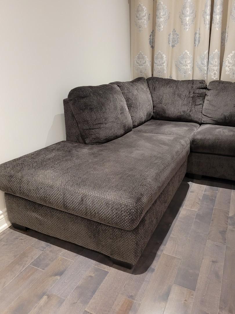 Morty grey sectional top