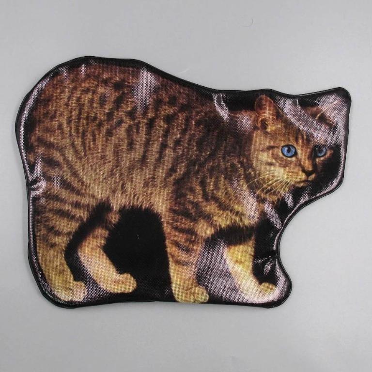 UNDERCOVER Cat Print Pouch 袋, 男裝, 袋, 小袋- Carousell