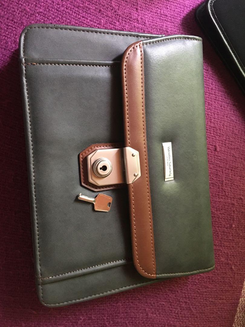 Valentino sabatini bag online