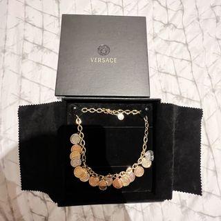 Versace 16pcs medusa pendant vintage necklace