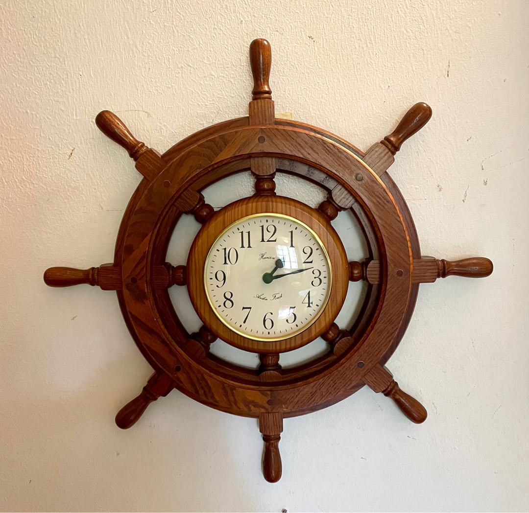 Vintage Hanson UK Solid Oakwood Ship's Wheel Wall Clock 55x55x7cms