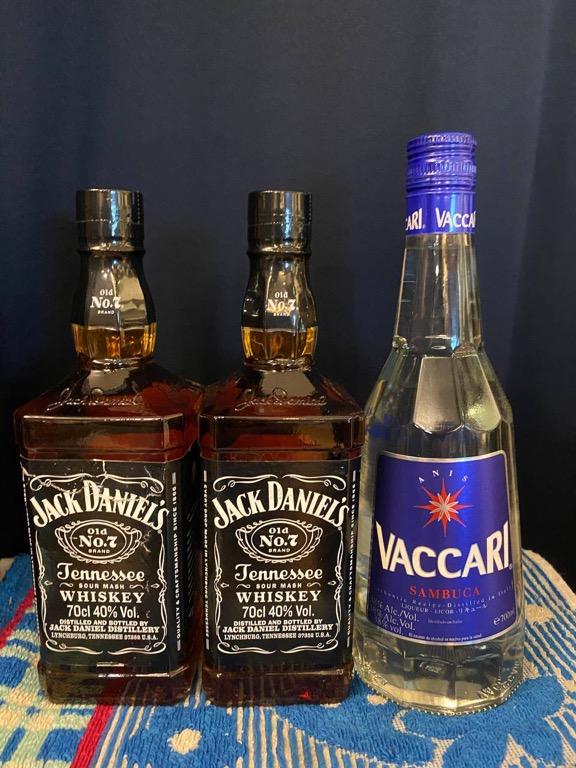 2 Bottles Jack Daniel's Whisky 700ml + 1 Bottle Vacarri ...