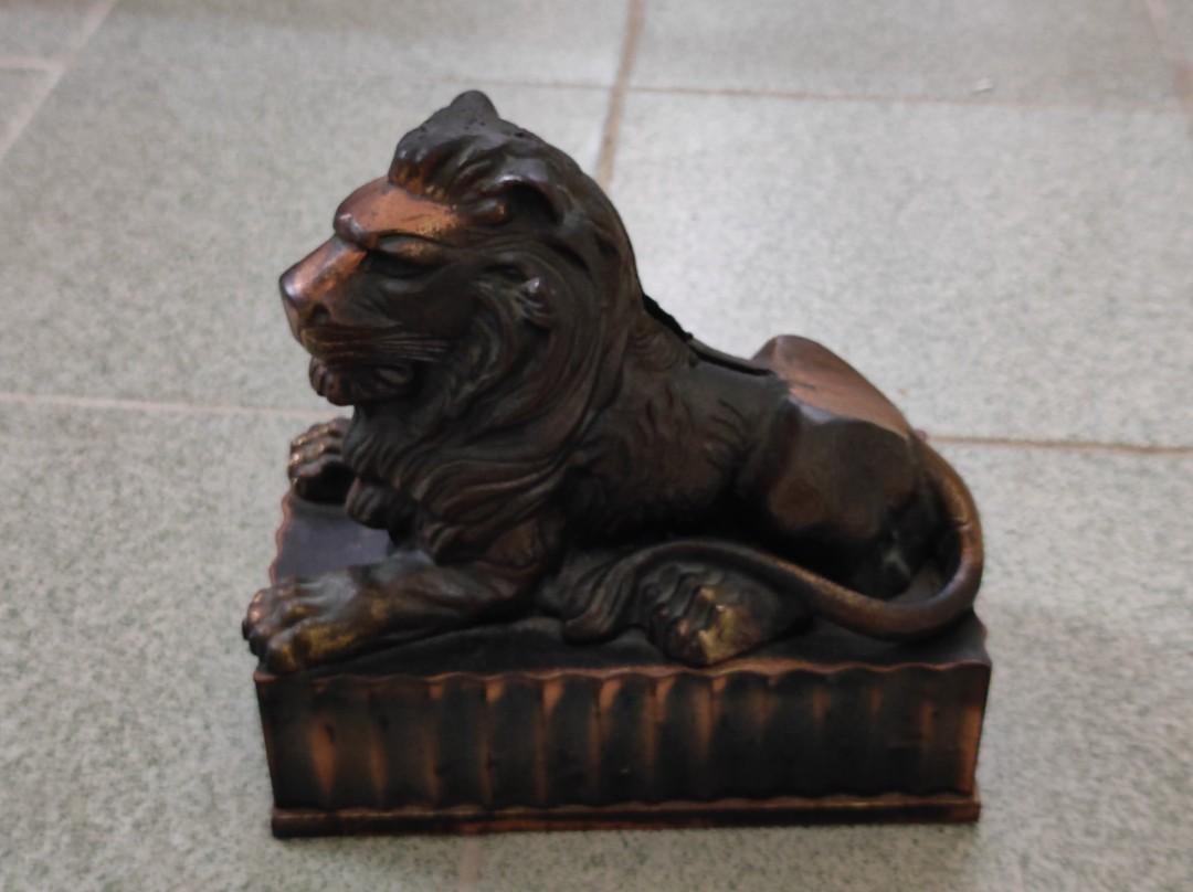 🌻 70年代香港匯豐銀行銅獅子錢罌錢箱滙豐HSBC, 興趣及遊戲, 收藏品及