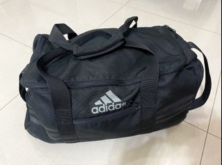 由 bb2637 (刊登 ID 1123542182，圖片 1) 提交，位於 的 (類別：)，說明：。