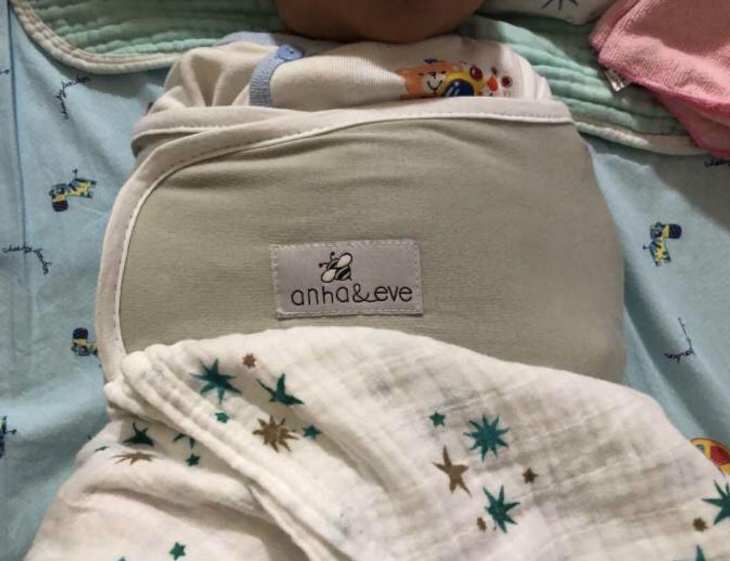 anha&eve baby arms swaddle, Babies & Kids, Babies & Kids Fashion on