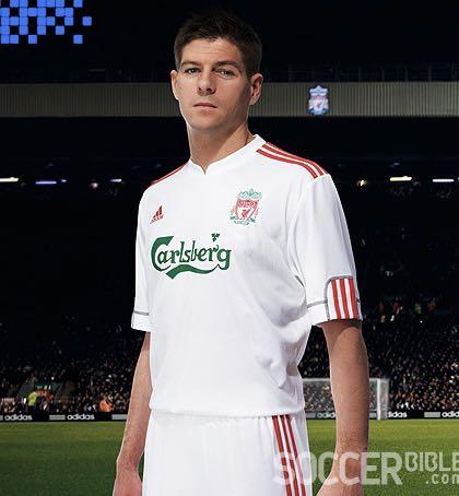 Liverpool Away 10/11 - adidas Football Shirt - SoccerBible