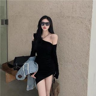 (Category: ) located in . Submitted by liling97 (Listing ID 1128172367, Image 1). Description: .