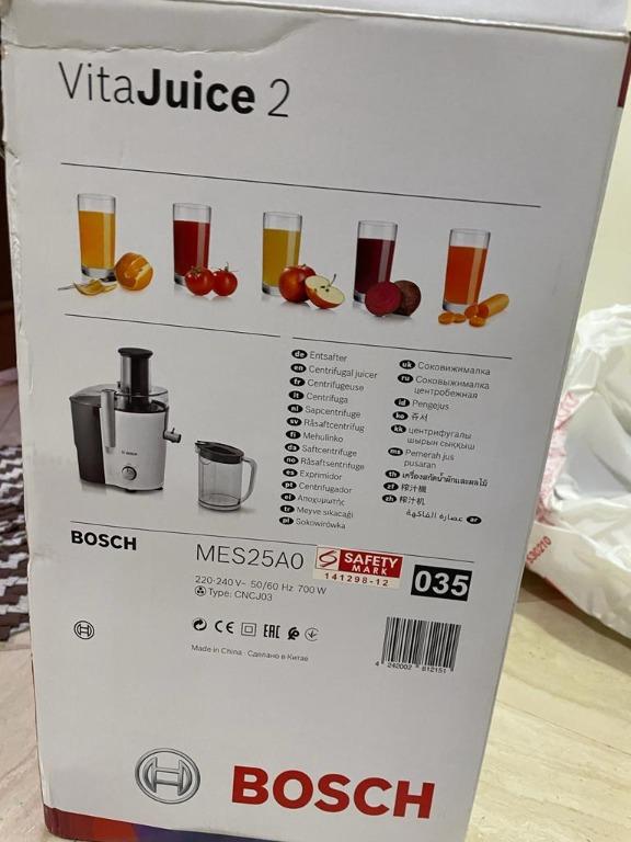 Bosch Centrifugal Juicer on Appliances, Home White TV & Carousell & 700W Juice MES25A0, 2 Juicers, Grinders - Appliances, Vita Blenders Kitchen