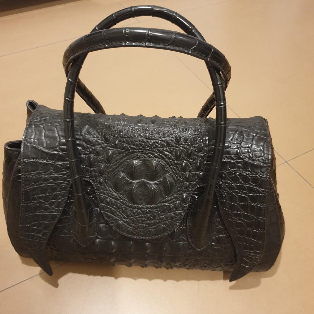 Alligator skin purse shop