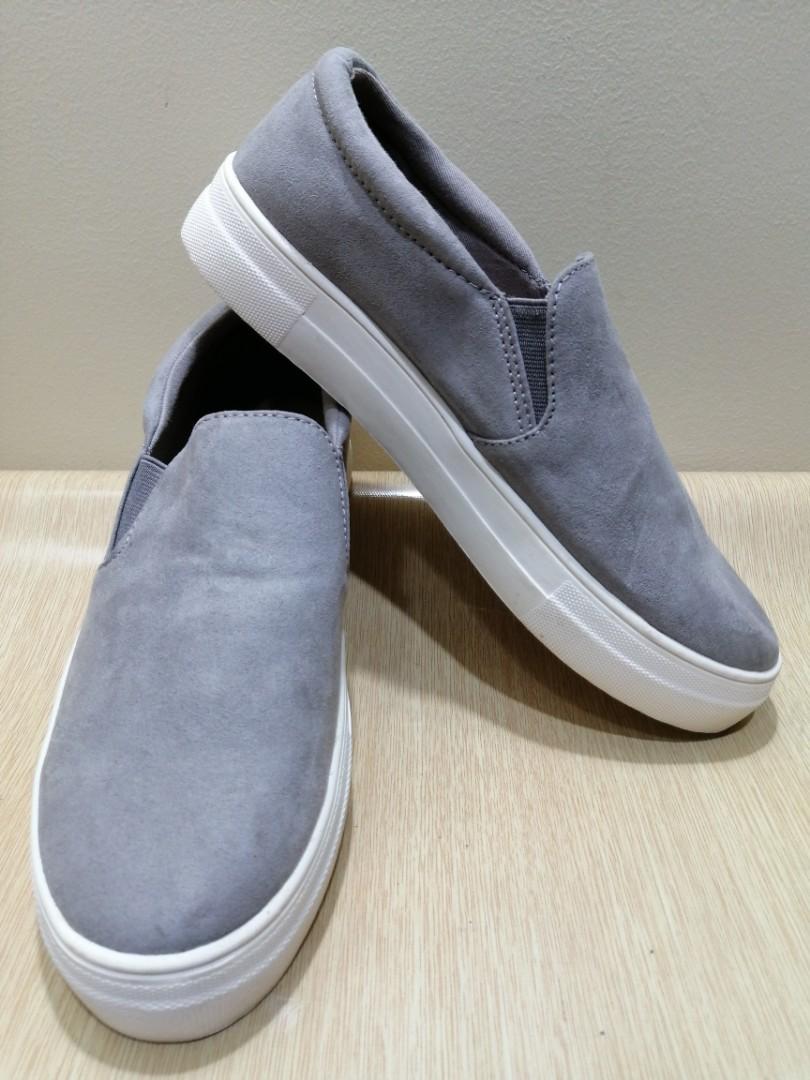 Brash slip on sneakers deals