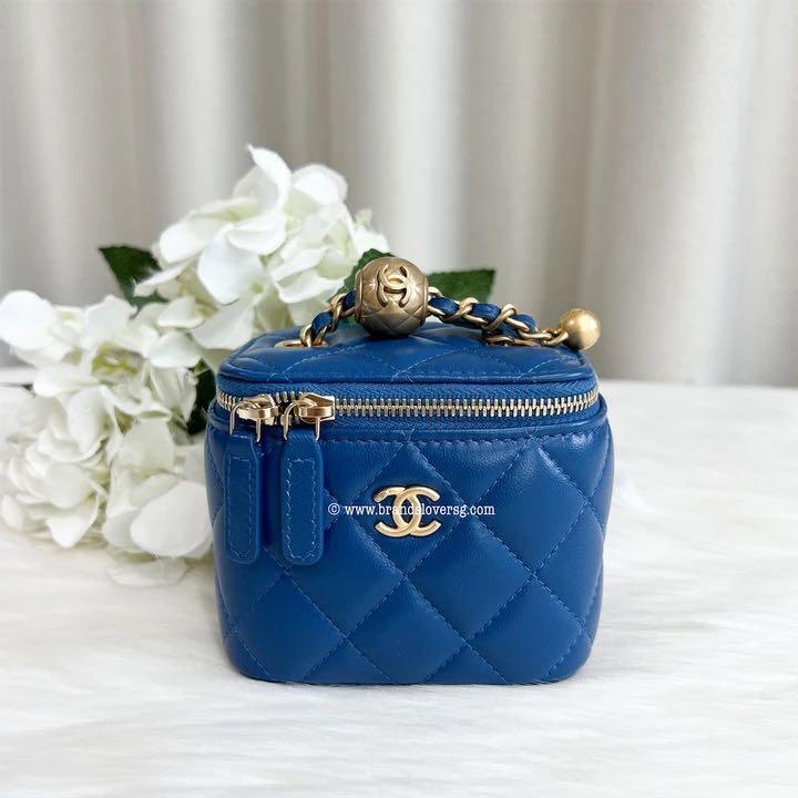 ✖️SOLD✖️Chanel Pearl Crush Mini Vanity Case in Blue Lambskin AGHW, Luxury,  Bags & Wallets on Carousell