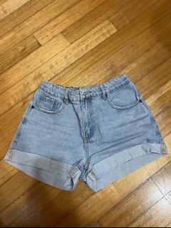 (Category: ) located in . Submitted by hanayuuki (Listing ID 1128173325, Image 1). Description: .