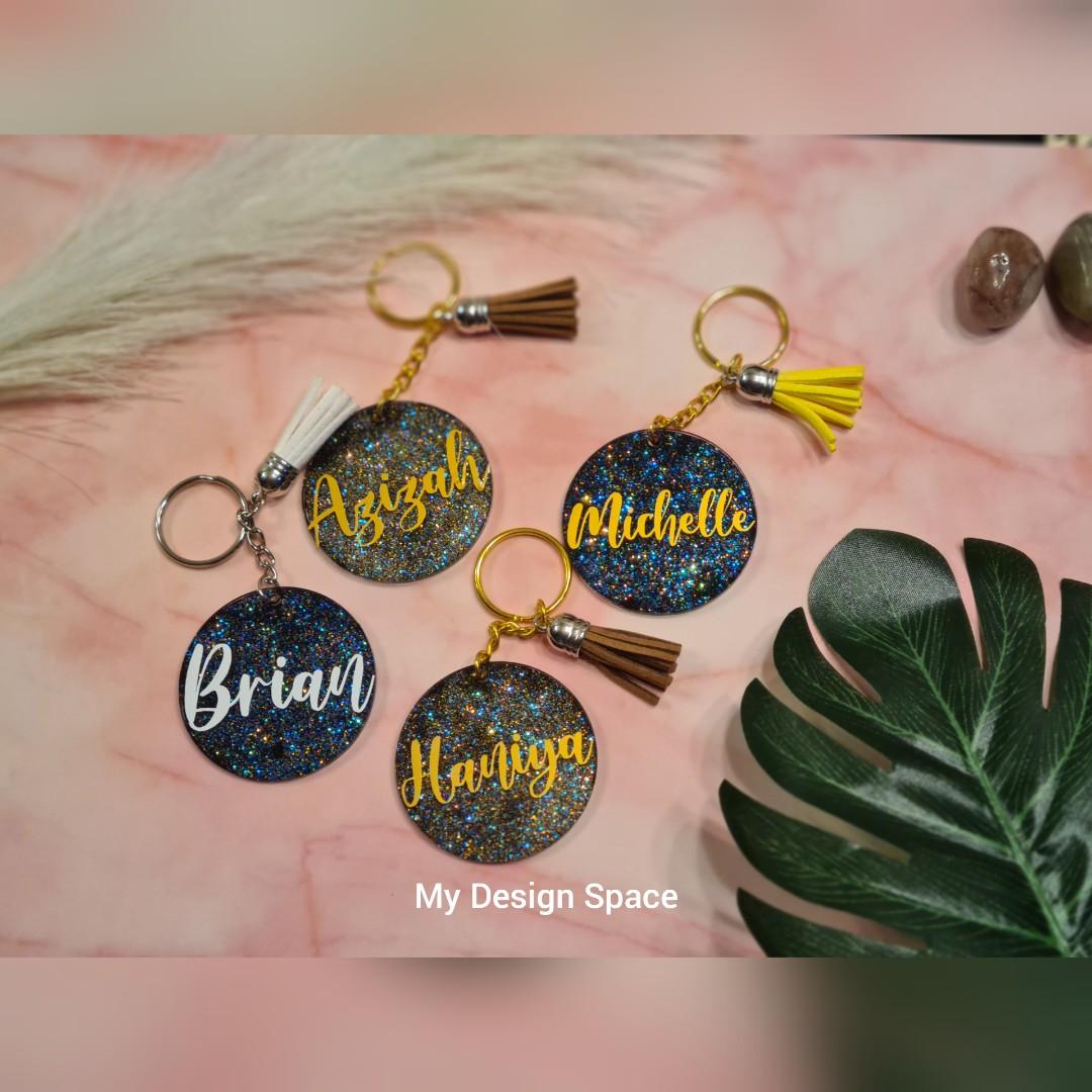 Glitter keyring discount