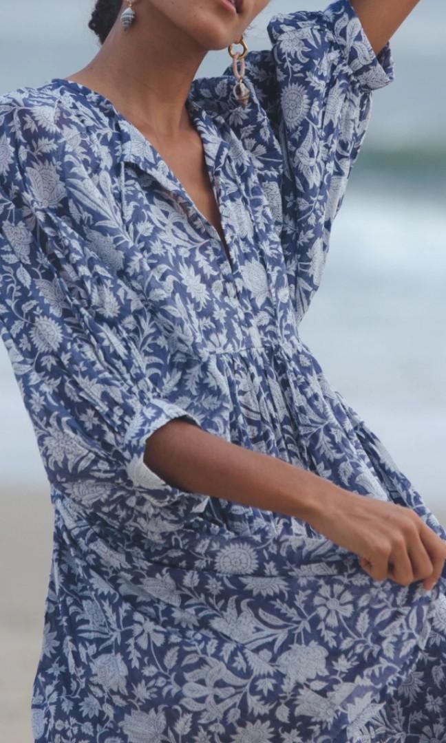 Daughters Of India Kyra Mini Dress Blue Iris Women S Fashion Dresses Sets Dresses On Carousell