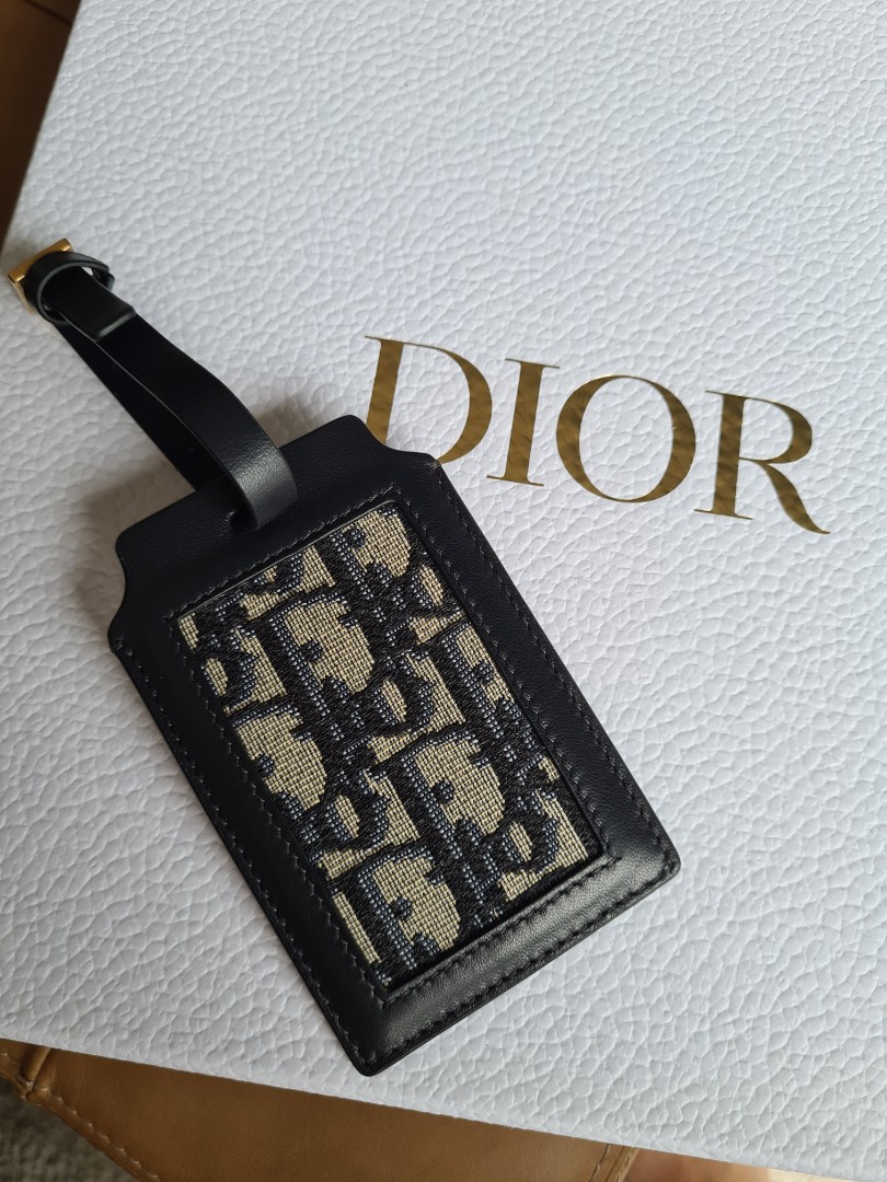 dior luggage tag