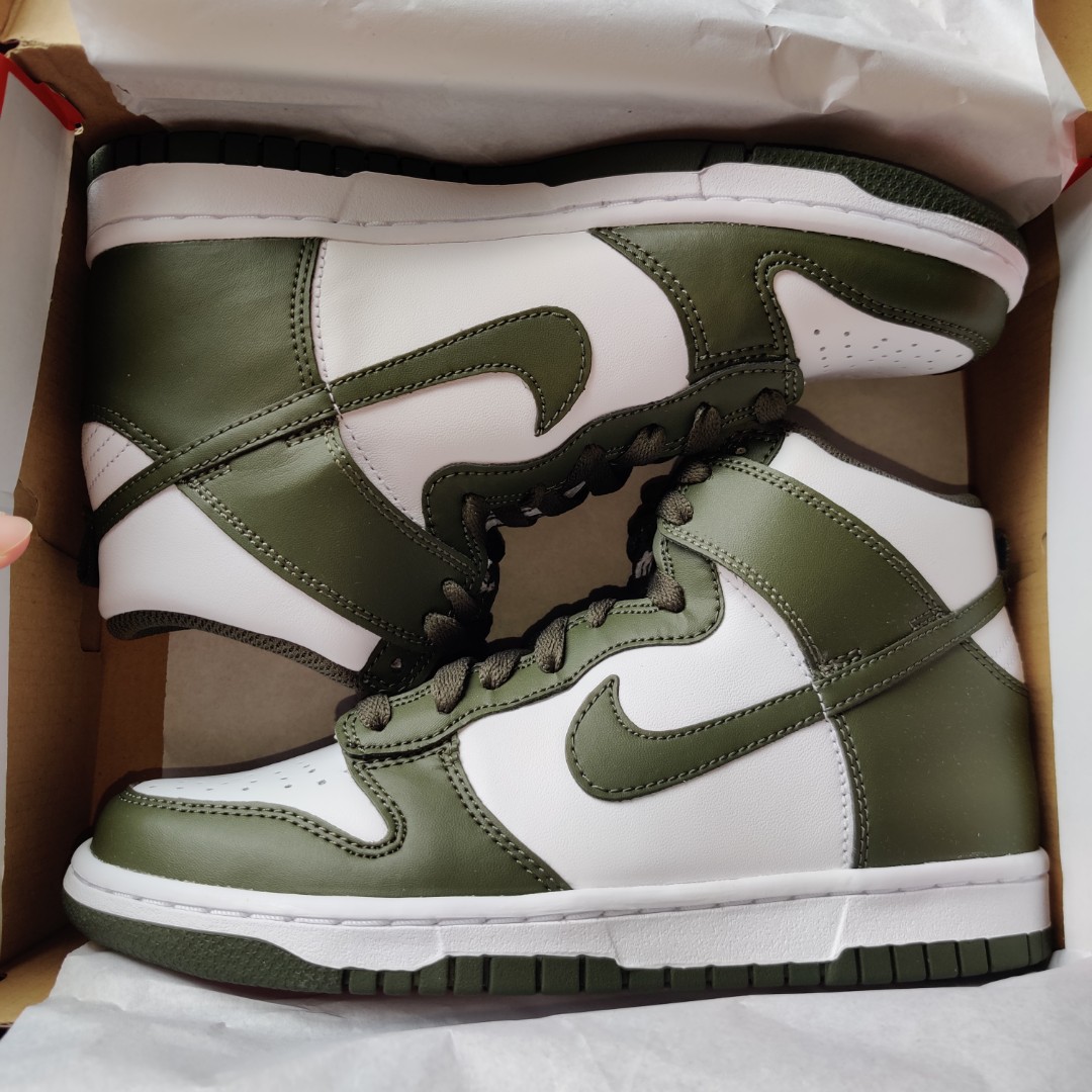 dunk cargo khaki