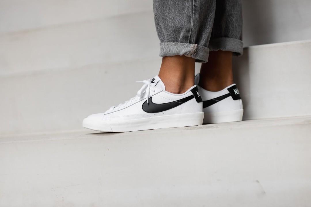 FREEJNT Authentic Nike Blazer Low Leather White Vintage Black
