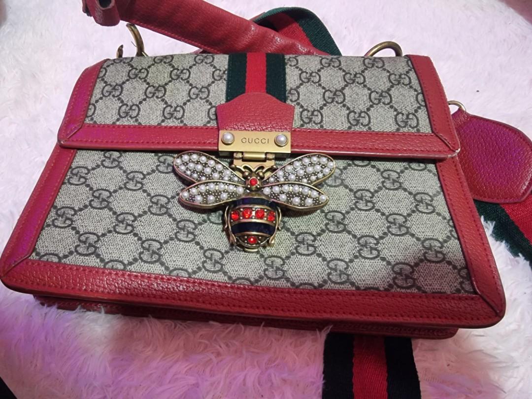 Gucci GG Red Supreme Queen Margaret Medium Shoulder Bag | N-Cash