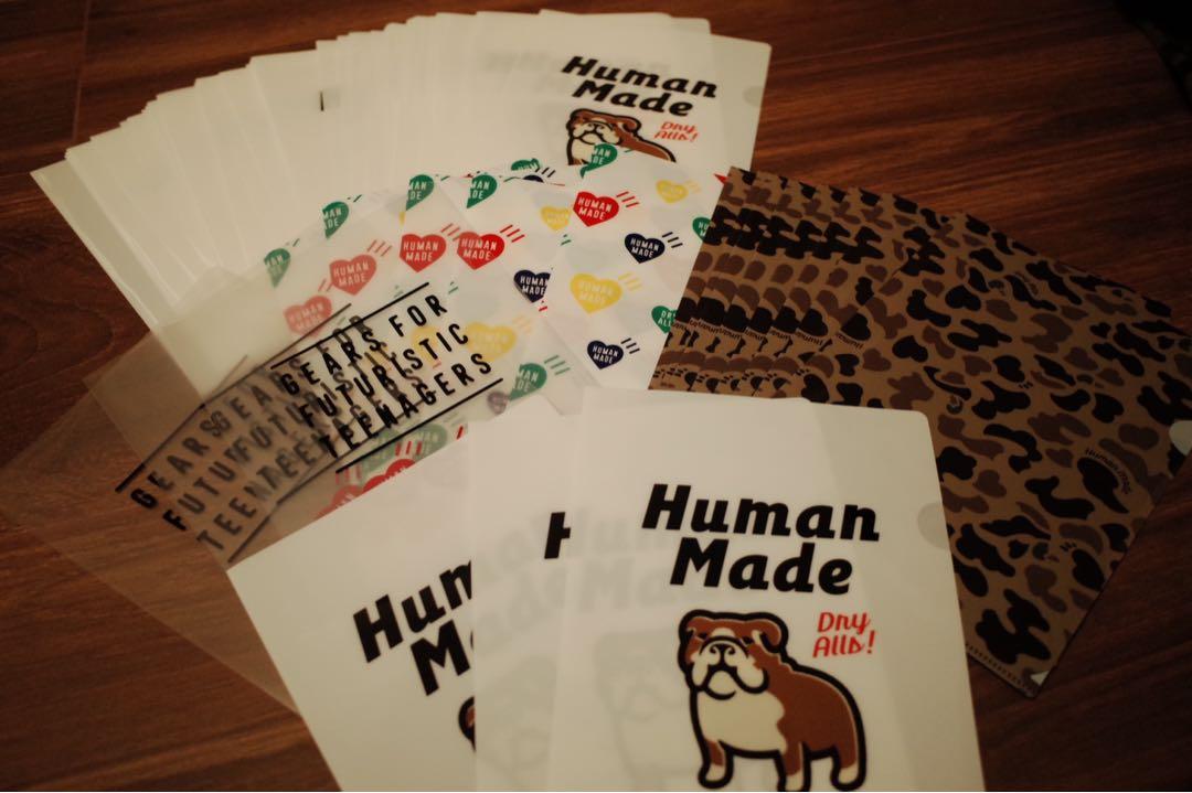 Human made A5 A4 紙 File 文件夾 文件套 （分類：其他）位於 Hong Kong。 由 misterorder 提交（商品編號 1128290471，圖片 1）。簡介： 非賣品 官網 Human made A5 FILE A4紙對摺後可用 四款任揀 $15/1 全新 面交須買三個或以上。
