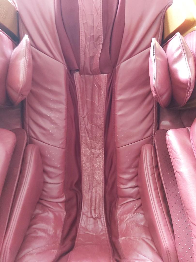 isukoshi king massage chair, Health & Nutrition, Massage Devices on