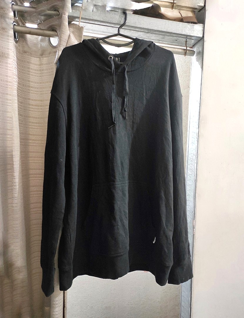 Jeanswest Hoodie, Men's Fashion, Tops & Sets, Hoodies on Carousell