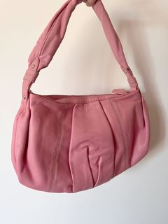 （分類：）位於 。 由 emidaco 提交（商品編號 1128122588，圖片 1）。簡介： 。