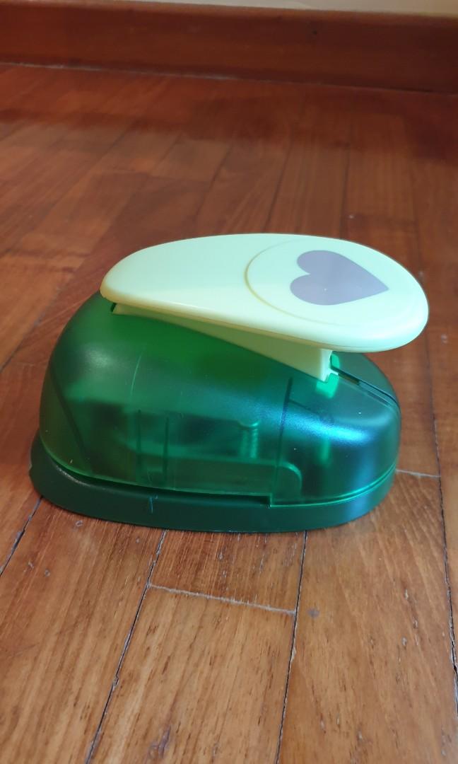 (Large) Heartshaped paper cutter, Hobbies & Toys, Stationery & Craft