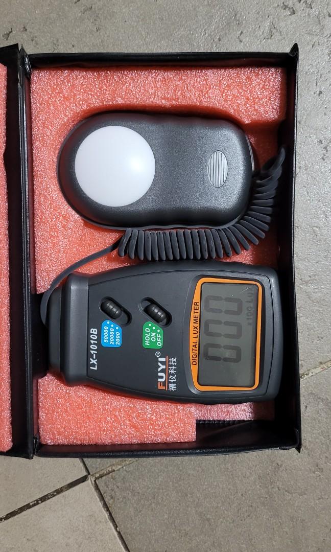 Lux Meter, Photography, Photography Accessories, Other Photography Accessories on Carousell